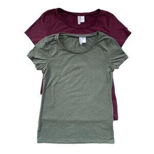 (Bundle 2) Divided H&M Basic Short Sleeve Crewneck Fitted Stretch T-Shirt MEDIUM